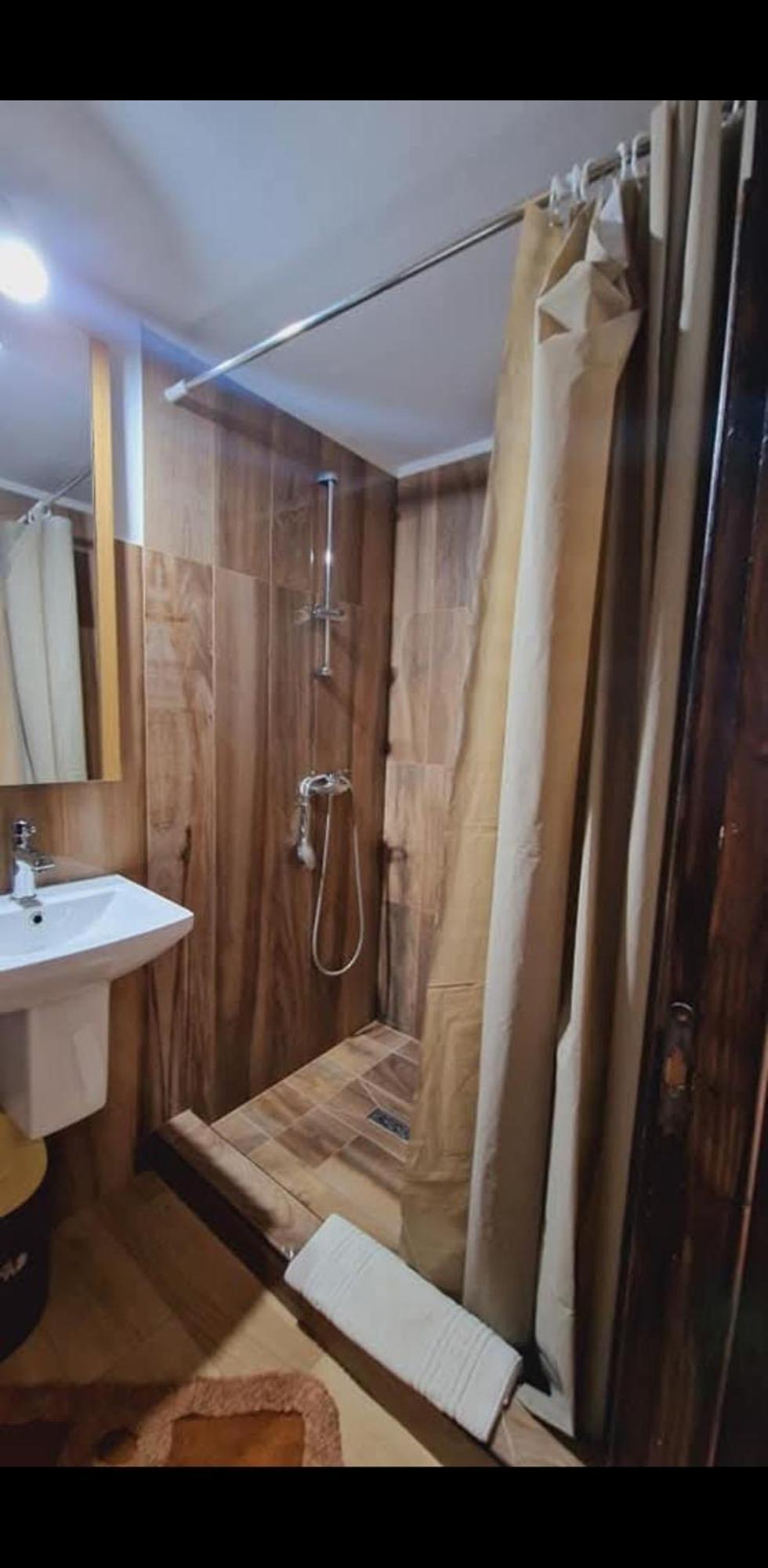 Pensiunea Rustic Oncesti Exterior photo